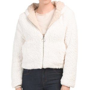 Me Jane COZY Ivory Faux Shearling Jacket Size Medium O Ring Zip Hoodie NWT #9755